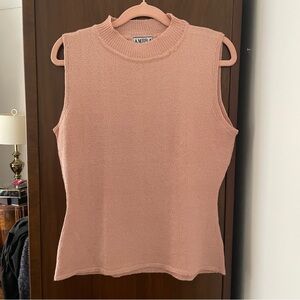 VTG pale pink mock-neck top